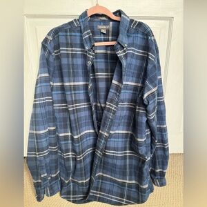 Eddie Bauer Navy Checkered Men's Flannel Shirt